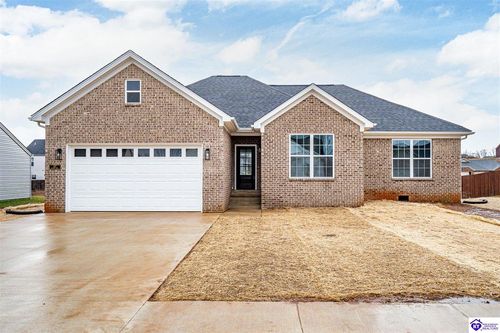 107 Blatina Dr, Vine Grove, KY, 40175-1471 | Card Image