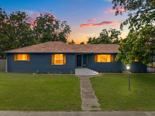 9338 5th St, Crawford, TX, 76638-3103 | Card Image