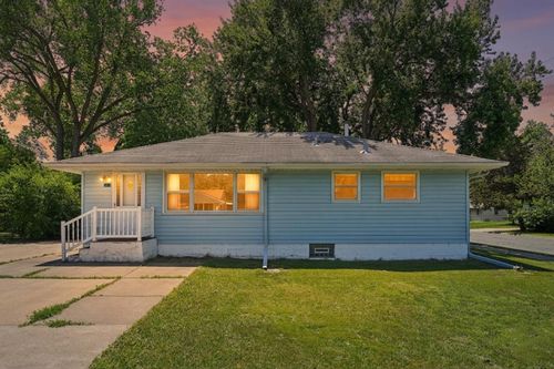 3919 Bass Lake Rd, Brooklyn Center, MN, 55429-3006 | Card Image