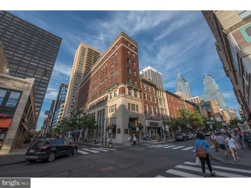 2c-1939 Chestnut St, PHILADELPHIA, PA, 19103-3504 | Card Image