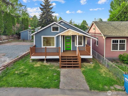 742 S Director St, Seattle, WA, 98108-4658 | Card Image
