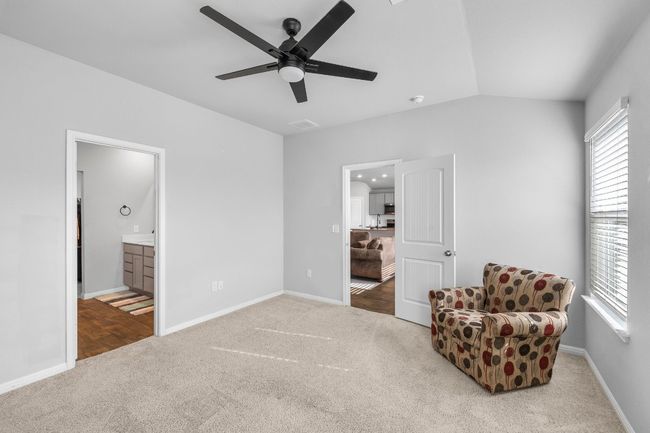 204 Hunter Loop, House other with 3 bedrooms, 2 bathrooms and null parking in Bertram TX | Image 8