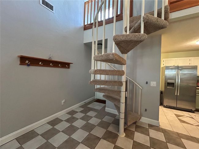 4135 Nw 16 Th Dr, Townhouse with 3 bedrooms, 2 bathrooms and null parking in GAINESVILLE FL | Image 11