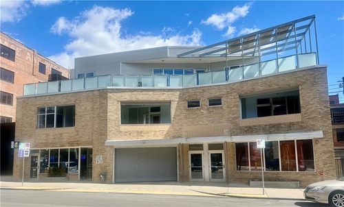 apt-1-1515 Walnut St, Kansas City, MO, 64108-1372 | Card Image