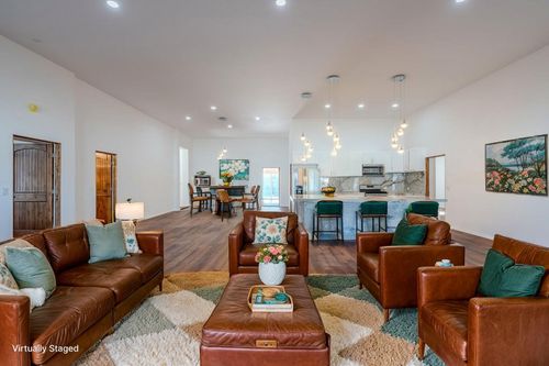 38 Private Drive 1548, Hernandez, NM, 87537-9724 | Card Image