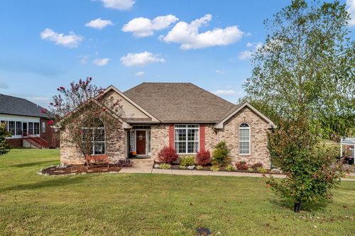 5018 Summit Dr, Greenbrier, TN, 37073-5778 | Card Image