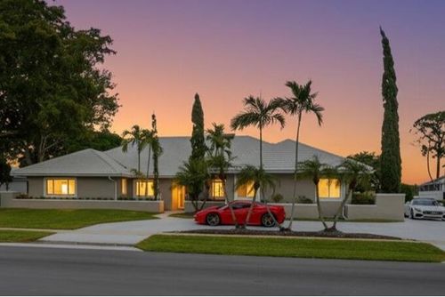 2106 Sunderland Ave, Wellington, FL, 33414-7722 | Card Image