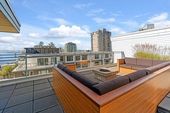 513 - 221 E 3rd Street, Condo with 2 bedrooms, 2 bathrooms and 2 parking in North Vancouver BC | Image 31