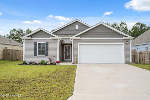 8316 E Highcroft Dr Ne, Leland, NC, 28451-4520 | Card Image