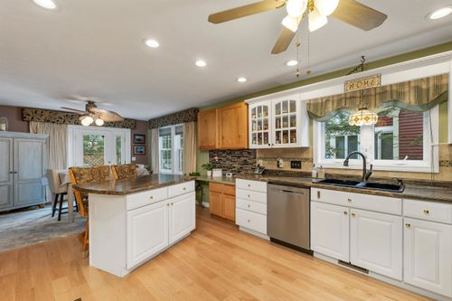 unit-20-2761 Lake Shore Rd, Gilford, NH, 03249-6217 | Card Image