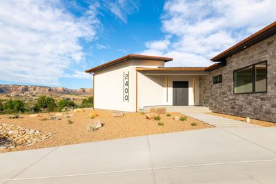 2400 Spire Court, House other with 3 bedrooms, 3 bathrooms and null parking in Grand Junction CO | Image 2