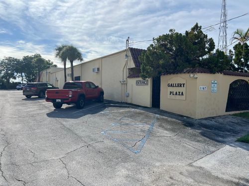 a10-1169 Old Dixie Hwy, Lake Park, FL, 33403-2330 | Card Image