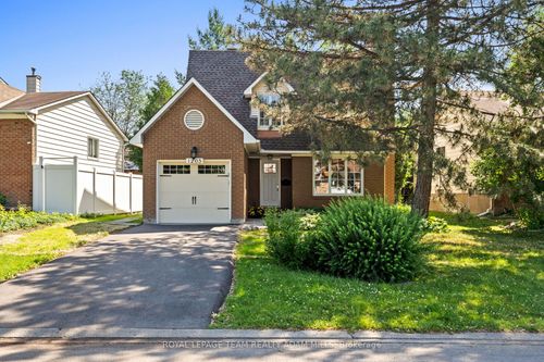 1205 St Moritz Crt, Orleans, ON, K1C2B2 | Card Image