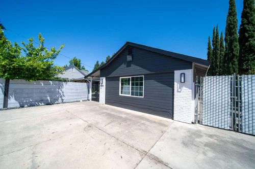 2730 Garfield Ave, Carmichael, CA, 95608-4761 | Card Image