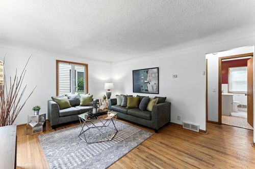 4951 Newton Ave N, Minneapolis, MN, 55430-3705 | Card Image
