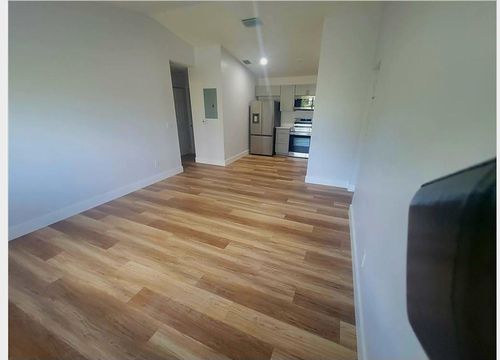 1030-3700 N 56th Ave, Hollywood, FL, 33021-2282 | Card Image
