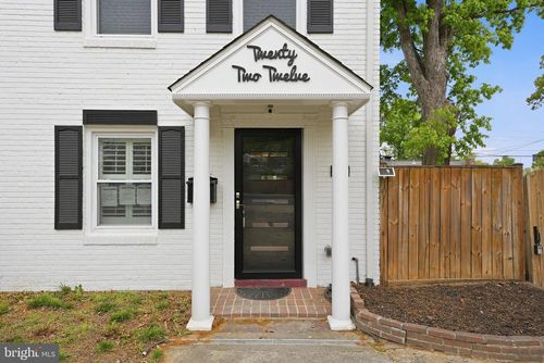 2212 Huntington Ave, ALEXANDRIA, VA, 22303-1528 | Card Image