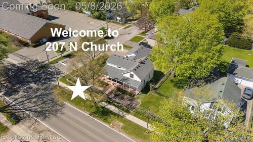 207 N Church St, Ortonville, MI, 48462-8802 | Card Image