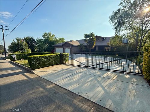 9869 Kehl Canyon Rd, Cherry Valley, CA, 92223-3500 | Card Image