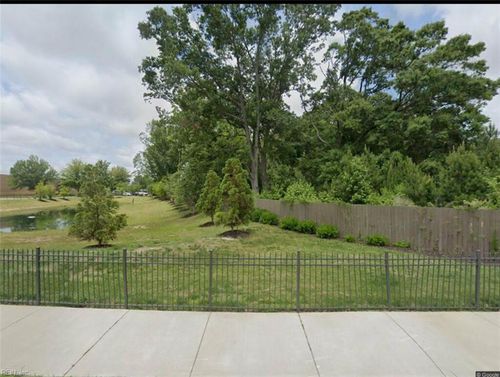 175 Pine Chapel Road, Hampton, VA, 23666 | Card Image