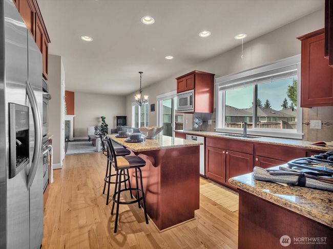 4021 220 Th St Se, House other with 4 bedrooms, 3 bathrooms and 3 parking in Bothell WA | Image 6