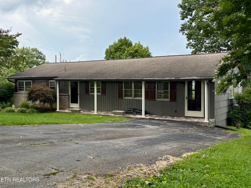 1302 Nell St, Tazewell, TN, 37879 | Card Image