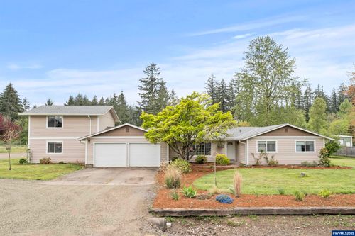 30434 Santiam River Rd, Lebanon, OR, 97355-9782 | Card Image