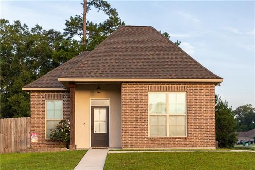 545 Oakley Blvd, Pearl River, LA, 70452-6301 | Card Image