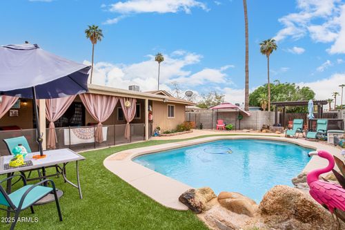 4804 S Elm St, Tempe, AZ, 85282-7235 | Card Image