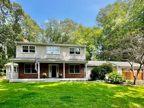 18 Chessor Ln, Wilton, CT, 06897-3907 | Card Image