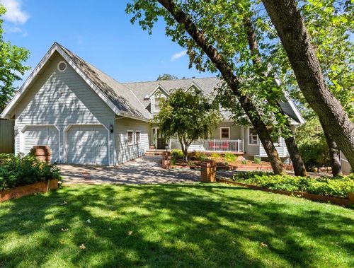12064 Waxwing Ct, Penn Valley, CA, 95946-9675 | Card Image
