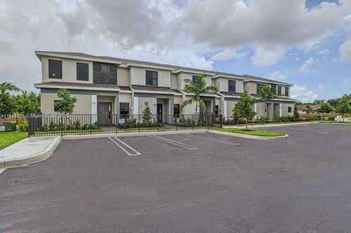 445-445 Ne 1st Dr, Florida City, FL, 33034-2275 | Card Image