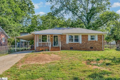 109 Center Dr, Greer, SC, 29651-6266 | Card Image