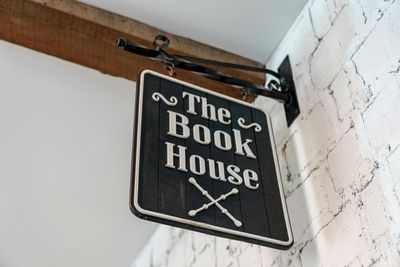 Welcome to "The Book House" | Image 2