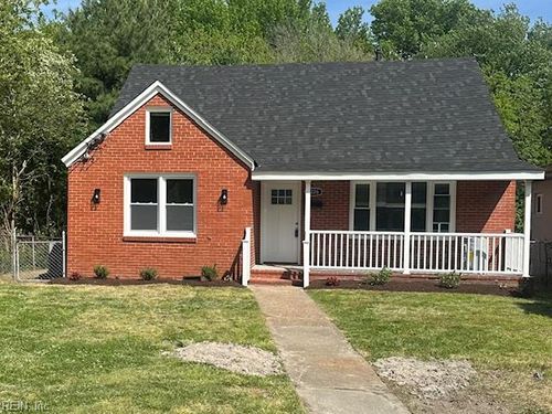 2226 Marshall Ave, Norfolk, VA, 23504-2611 | Card Image