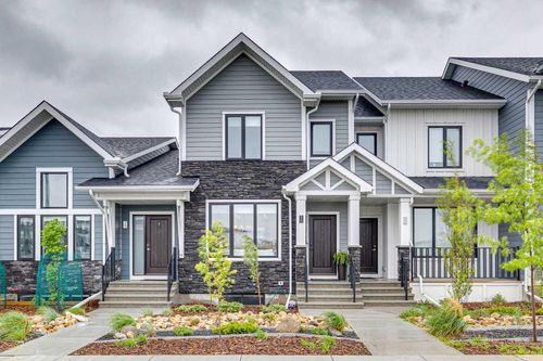 15 Larkspur Bend, Okotoks, AB, T1S3K7 | Card Image