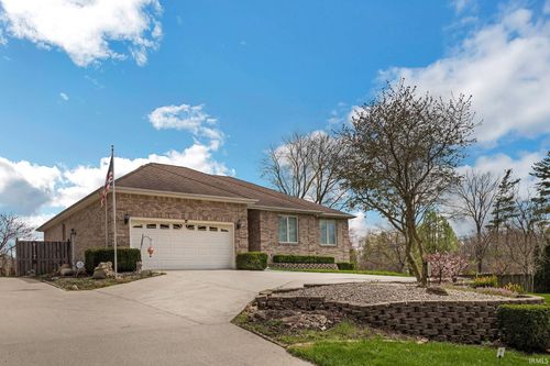 528 Meadowbrook Rd, Richmond, IN, 47374-5030 | Card Image