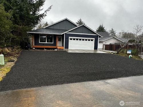 634 Island Cir Se, Ocean Shores, WA, 98569-9470 | Card Image