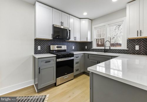 550 Chews Landing Rd, SICKLERVILLE, NJ, 08081-1743 | Card Image