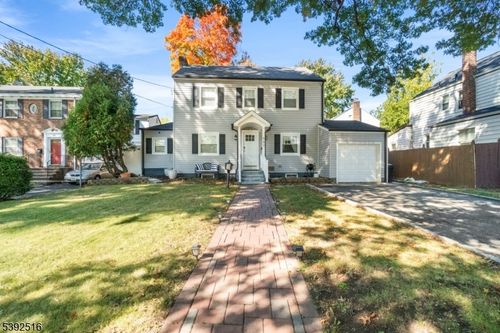 663 S Center St, Orange, NJ, 07050-3038 | Card Image