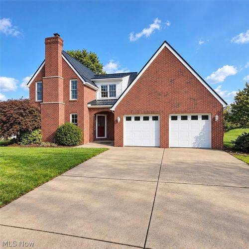 65893 Mcgregor Hill Rd, Bellaire, OH, 43906-9598 | Card Image