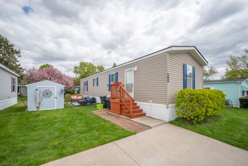 183 Flicker St, Rochester Hills, MI, 48309-3415 | Card Image