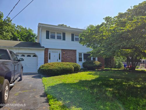 744 Millbrook Rd, Brick, NJ, 08724-1052 | Card Image