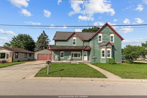 307 Prospect Street, Combined Locks, WI, 54113 | Card Image