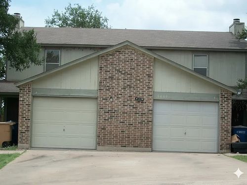 apt-a-9600 Bear Paw Trl, Del Valle, TX, 78617-2498 | Card Image