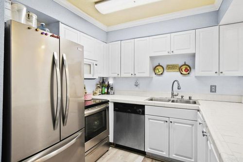 unit-16-6911 Alvarado Rd, San Diego, CA, 92120-5309 | Card Image