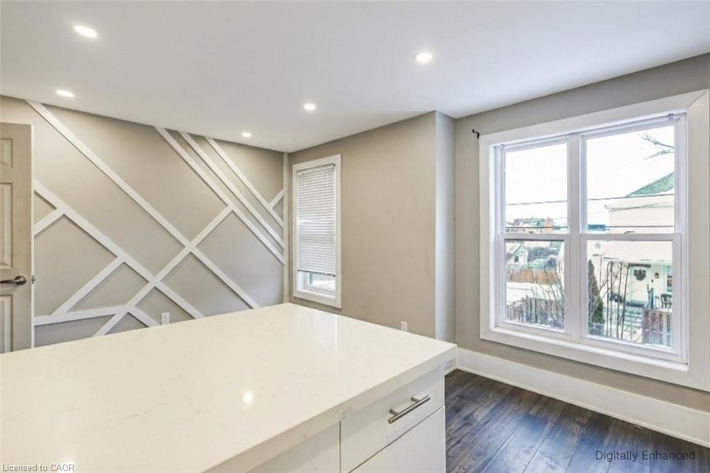 Residential in Hamilton 3