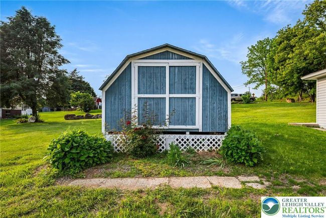 A - 8255 Mertztown Rd, Home with 6 bedrooms, 3 bathrooms and null parking in Alburtis PA | Image 39