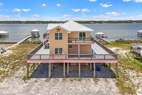 2024 W Beach Blvd, Gulf Shores, AL, 36542-6022 | Card Image