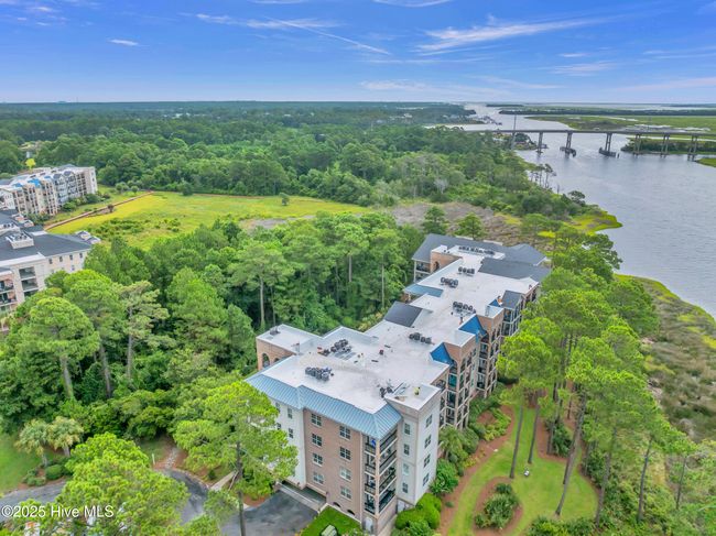 UNIT-2102 - 2100 Marsh Grove Ln, Condo with 2 bedrooms, 2 bathrooms and 2 parking in Southport NC | Image 4